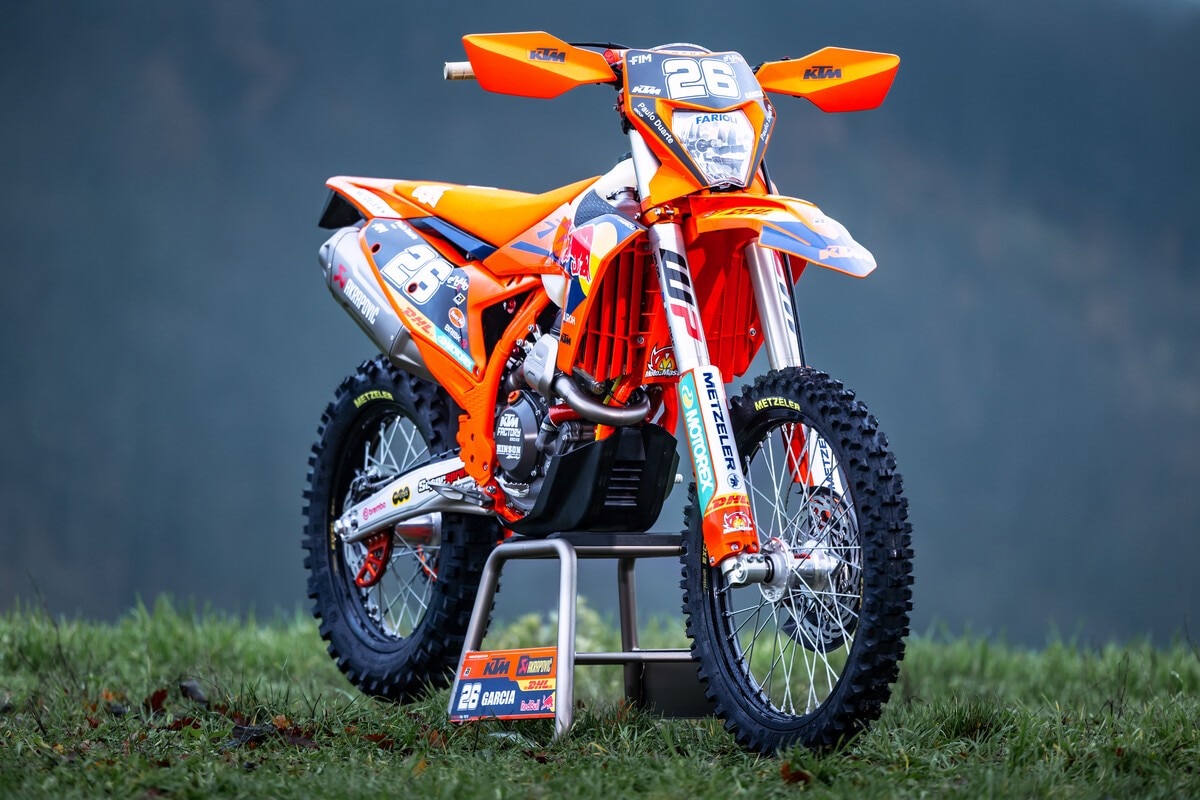 KTM 250 EXC-F 2024 Red Bull KTM Factory Racing